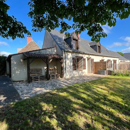 Maison Idealement Situee Avec Parking Gratuit Ancenis Exterior photo